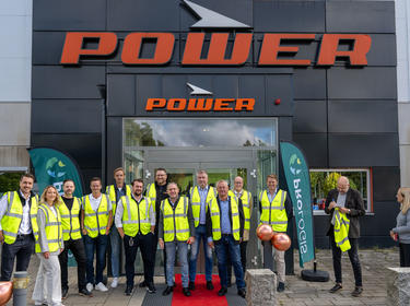 People infront of Prologis warehouse in Skillingaryd